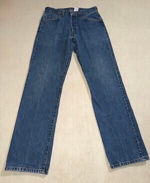 Levi’s Strauss men’s vintage 501 butterfly blue jeans